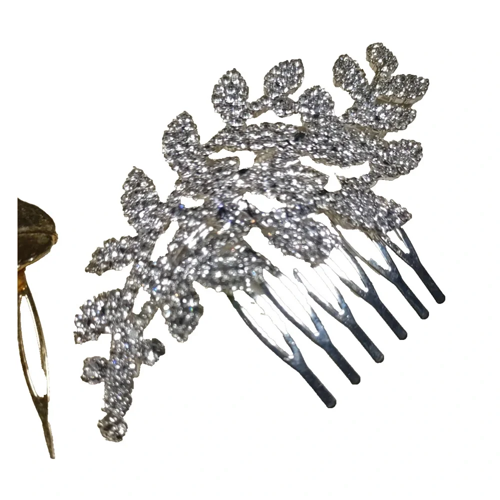 Lot Of 2 Hair Comb Barrettes Gold Tone Leaf Rhinestone Silver Tone Comb